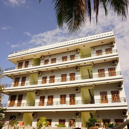Cat Tien Guesthouse Mui Ne Luaran gambar